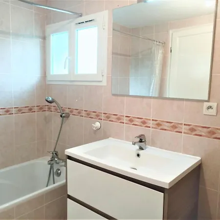 Calme Avec Jardin, Terrasse, Parking Et Wifi A - Fr-1-555-9 *